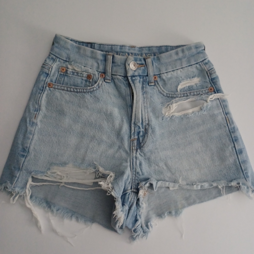 American Eagle Distressed Shorts Sz 000